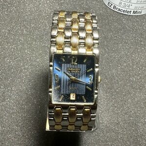 Embassy By Gruen Mens Quartz Watch GEM2004 Two Tone Blue Dial Date Just Working